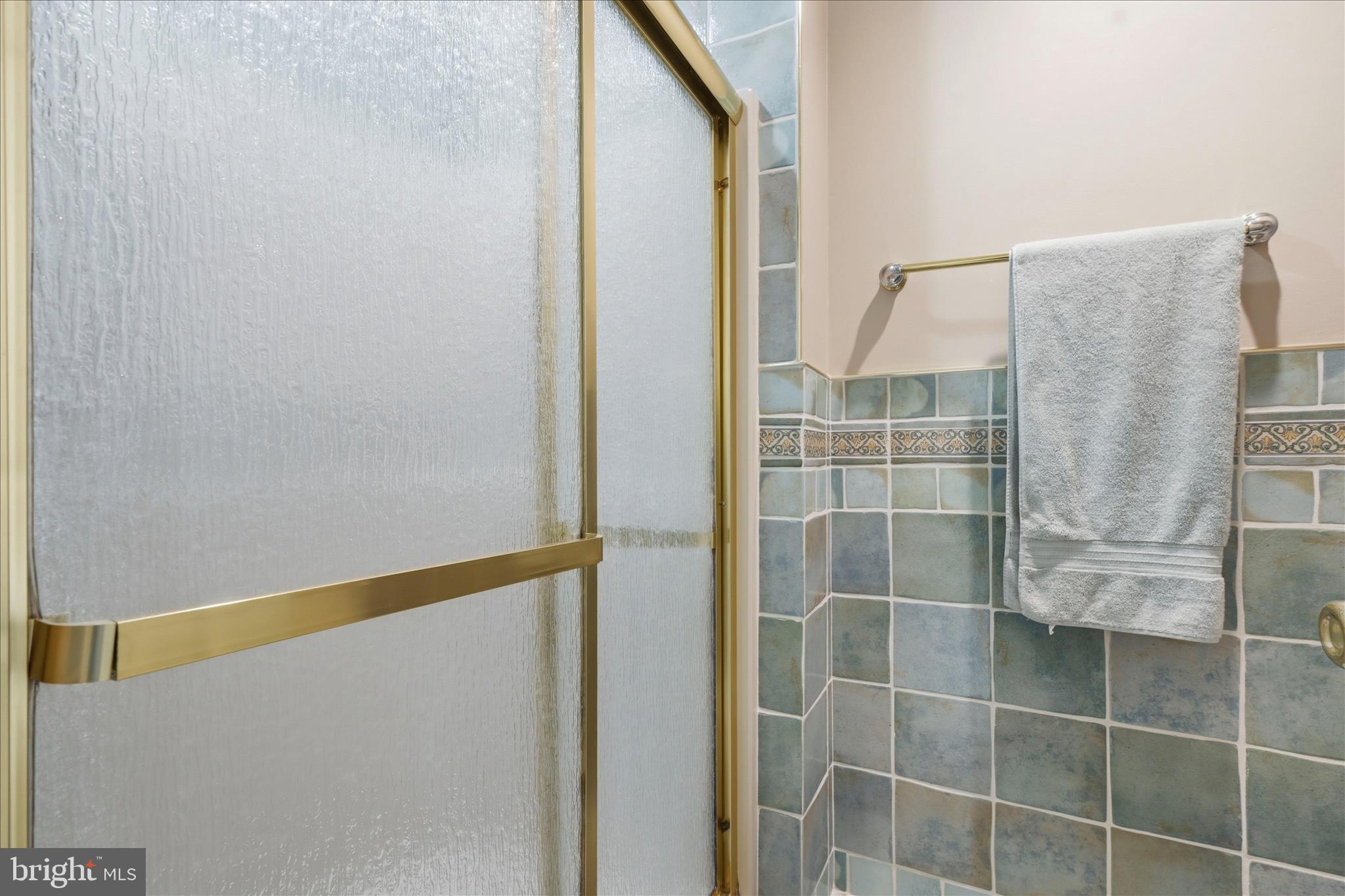 PINEBROOK - Residential