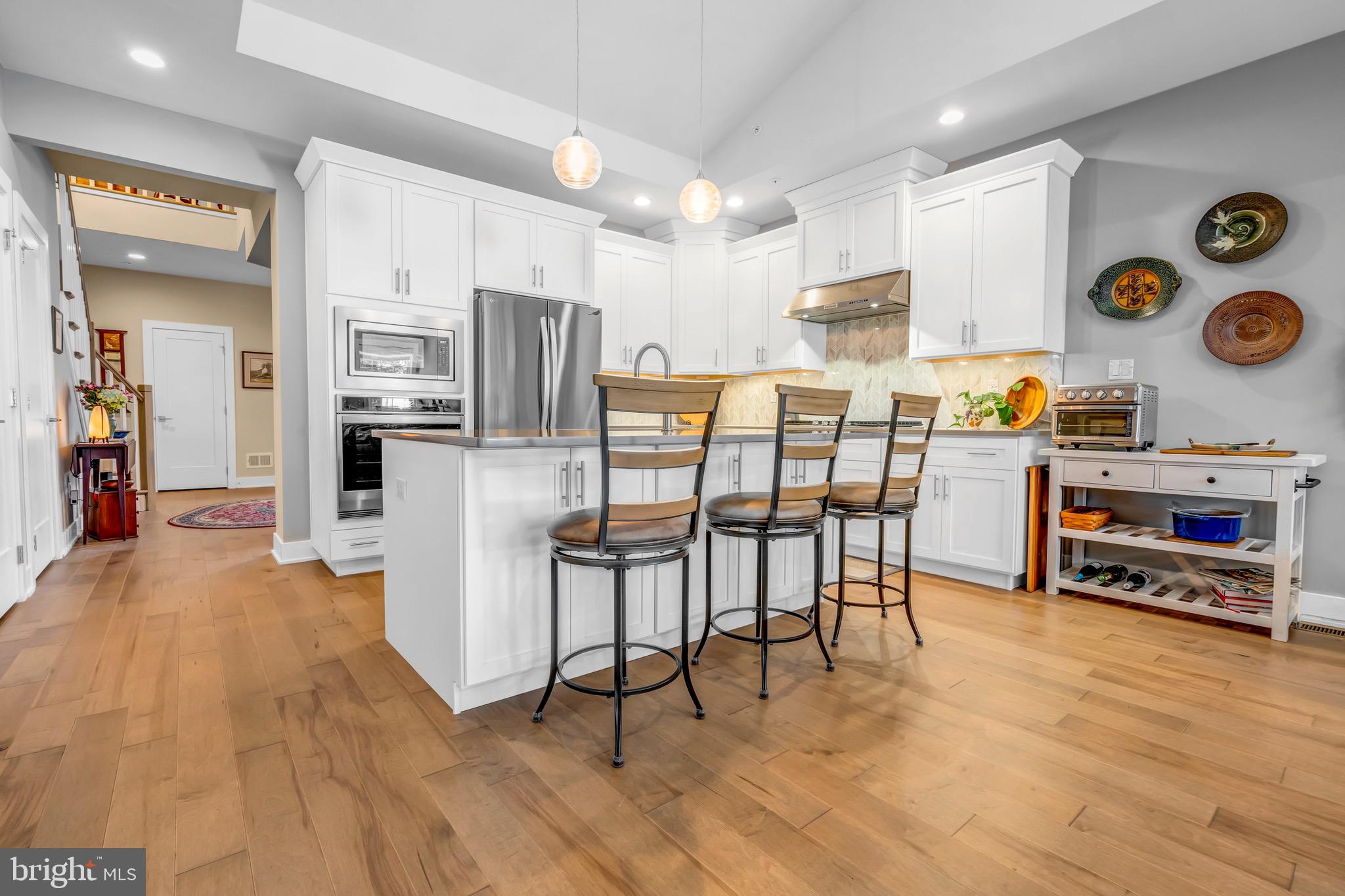 WHITE SPRINGS AT PROVIDENCE - Residential