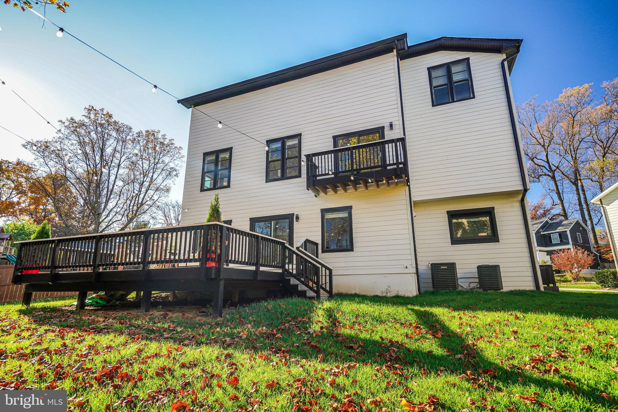 BERKSHIRE OAKWOOD - Residential