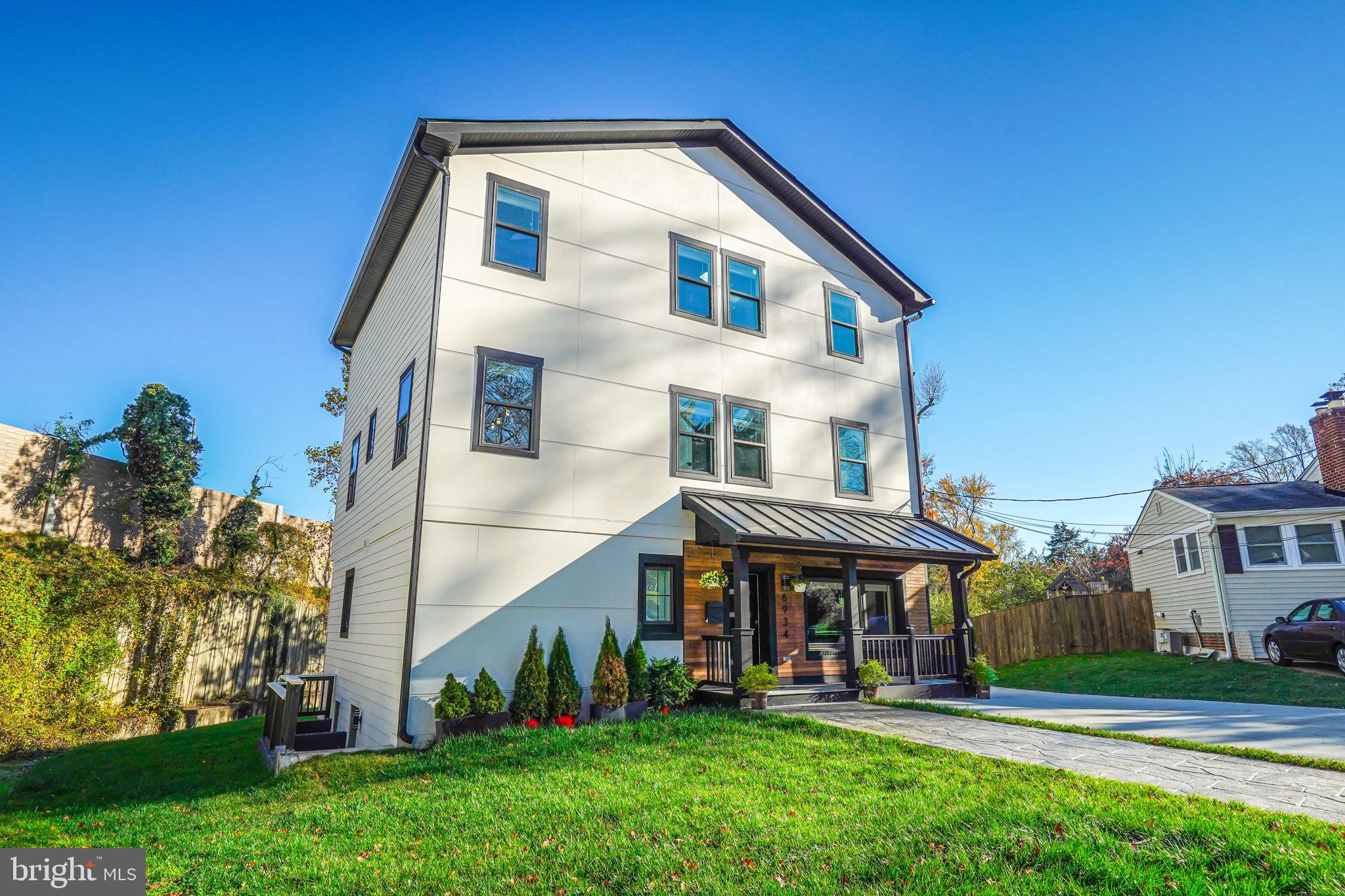 BERKSHIRE OAKWOOD - Residential