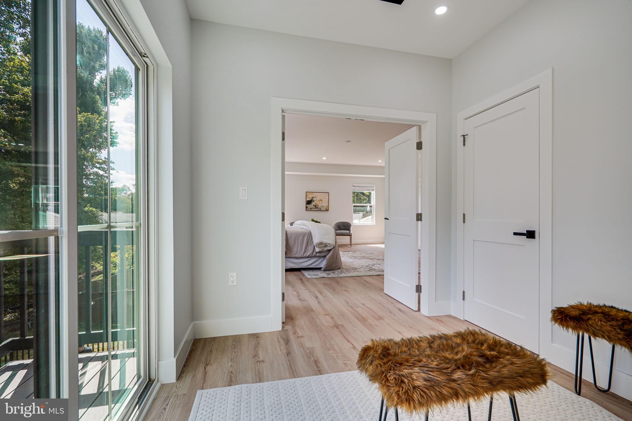 BERKSHIRE OAKWOOD - Residential