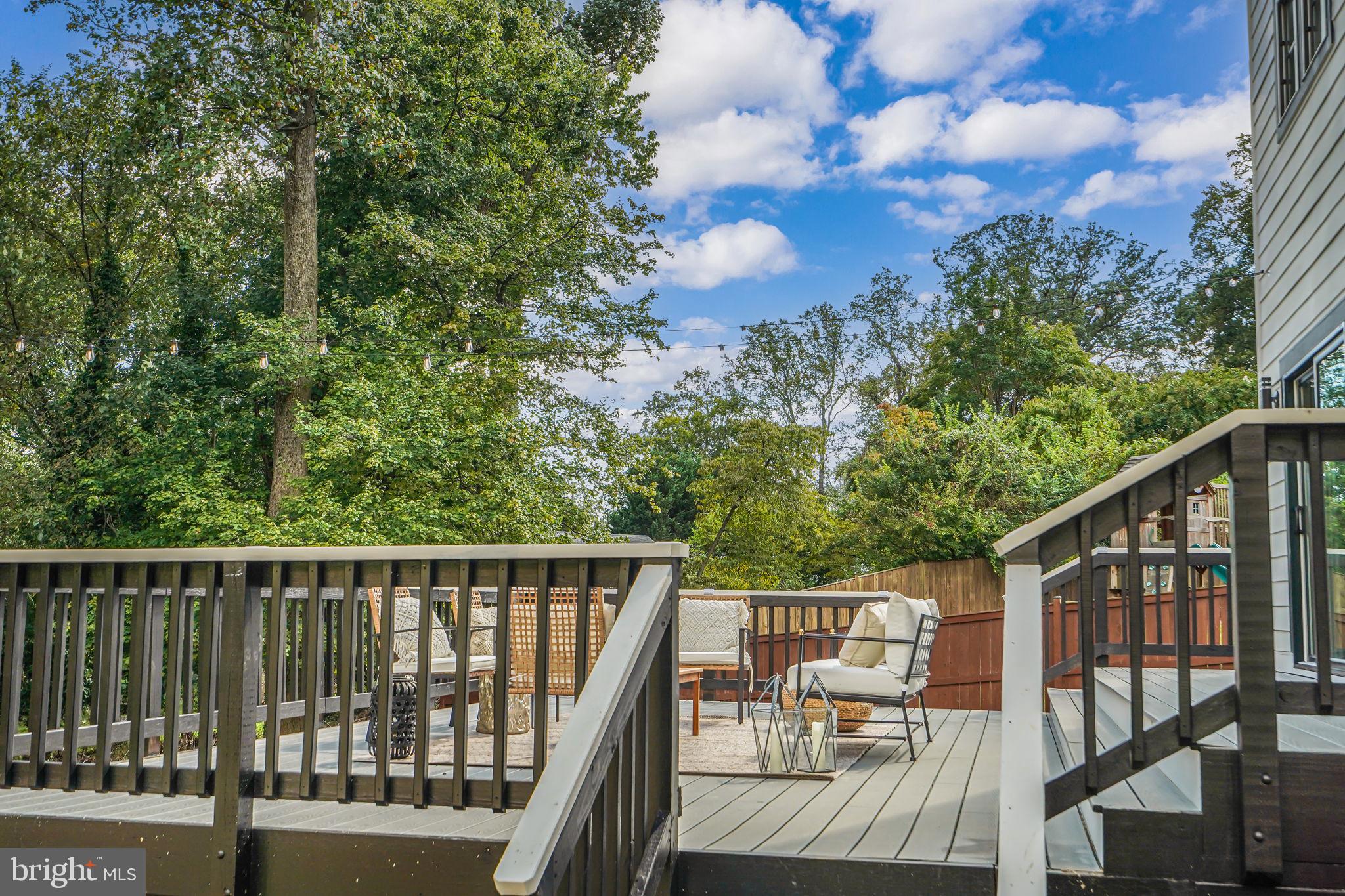 BERKSHIRE OAKWOOD - Residential