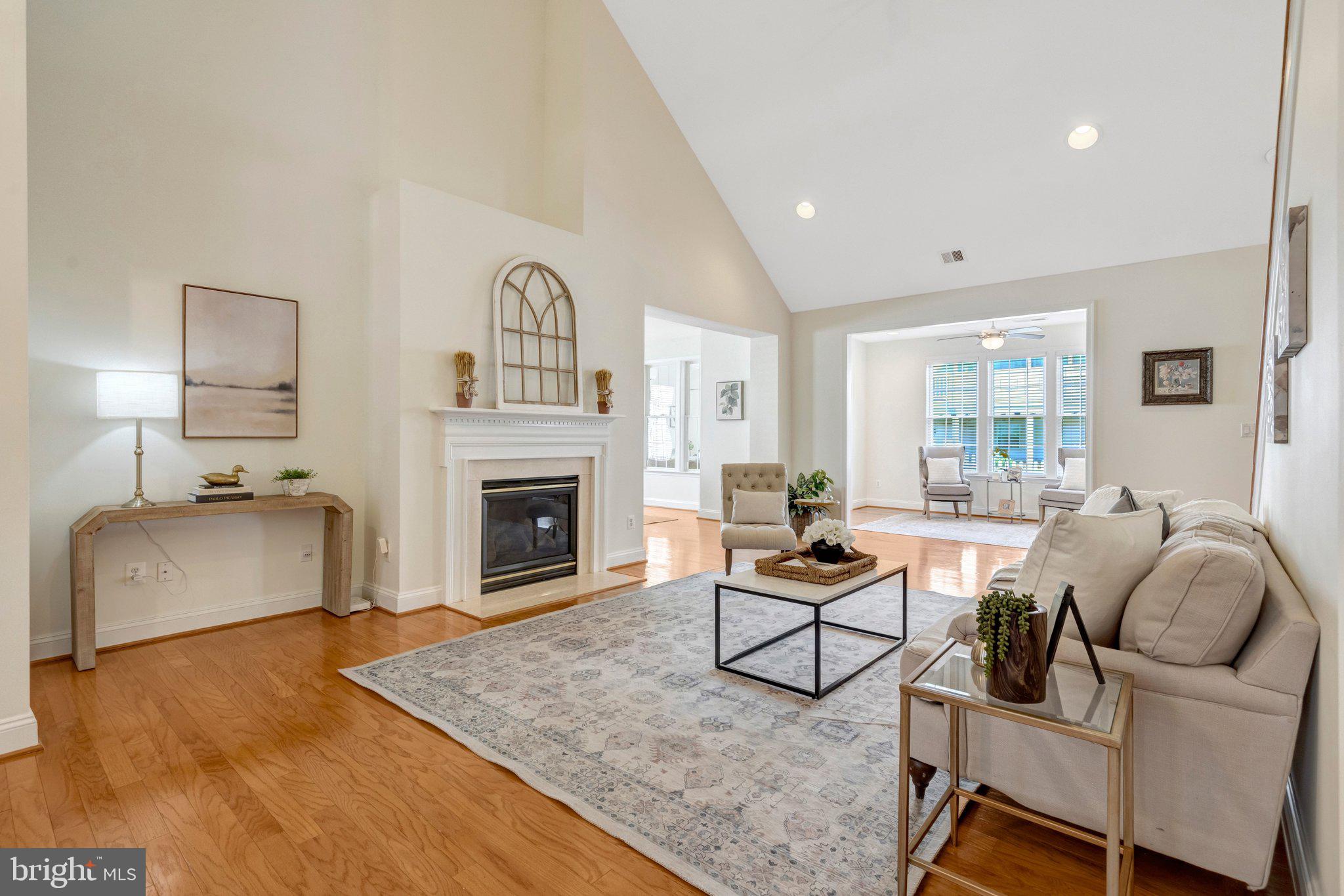 6128 BETON COURT