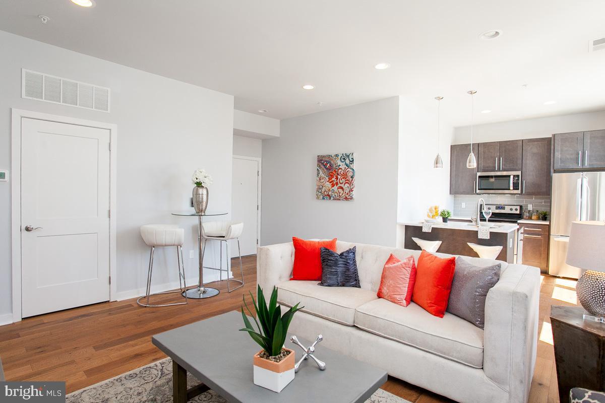 MANAYUNK - Residential Lease