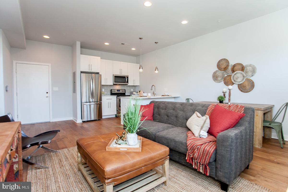 MANAYUNK - Residential Lease