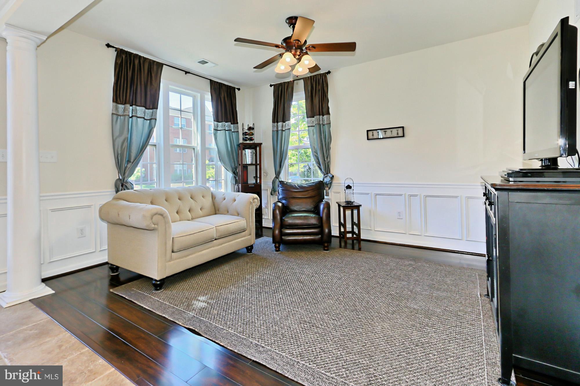 GOOSE CREEK VILLAGE NORTH - Residential