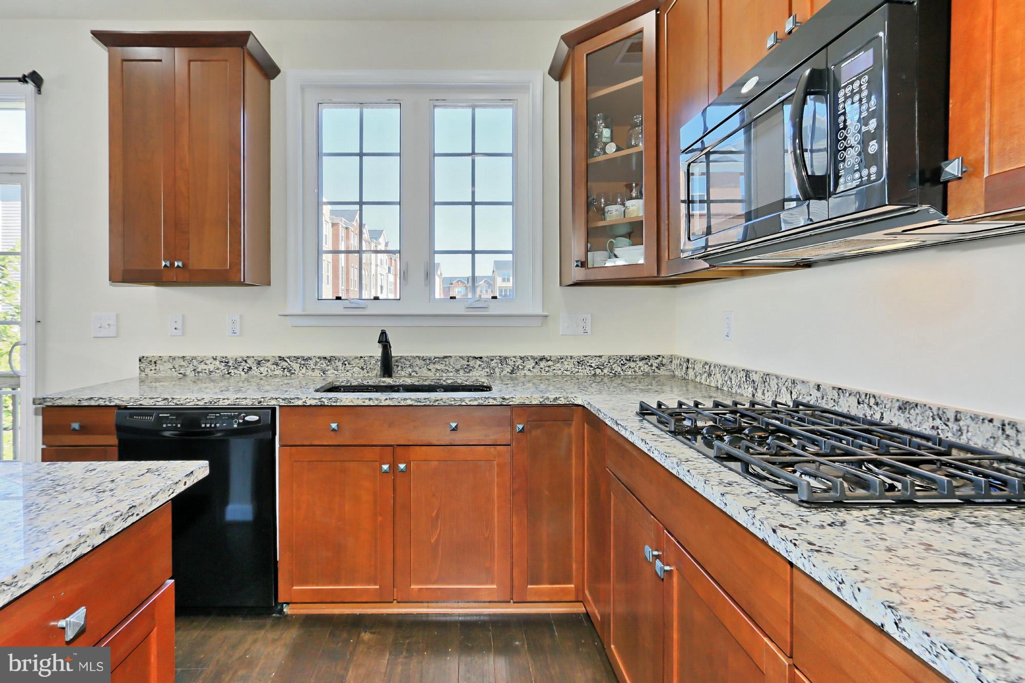 GOOSE CREEK VILLAGE NORTH - Residential