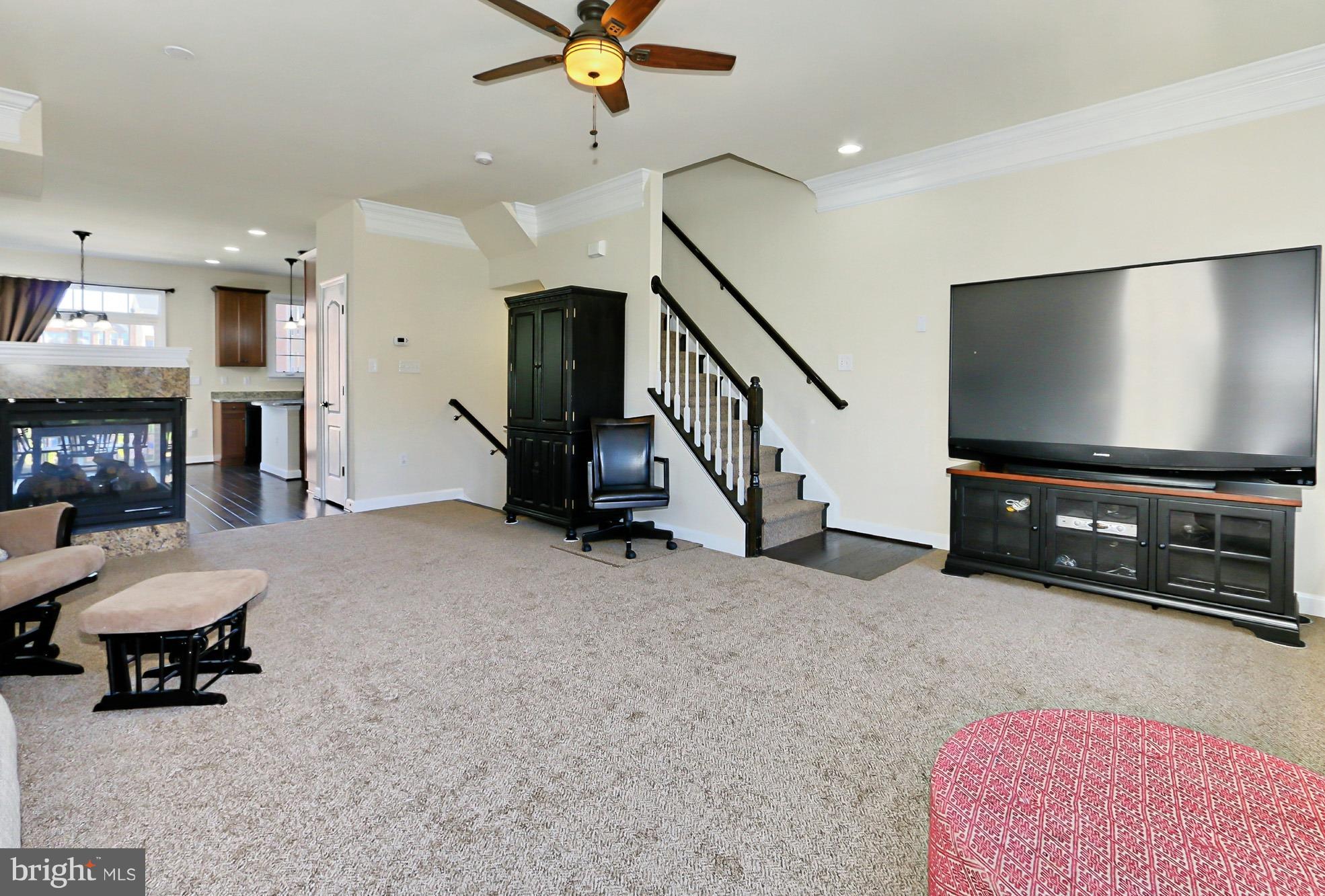 GOOSE CREEK VILLAGE NORTH - Residential