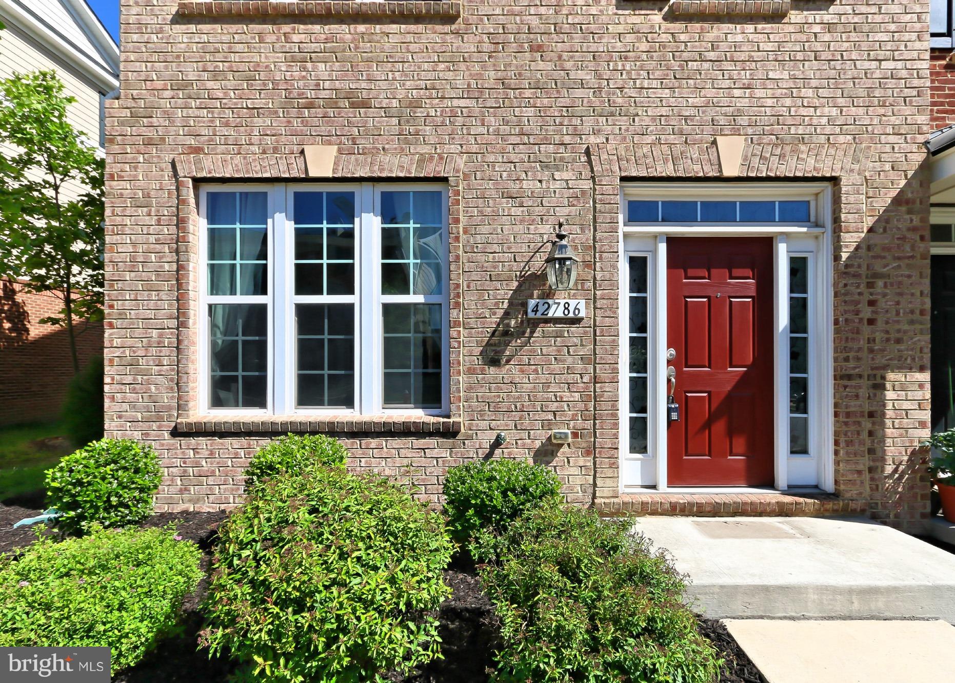 GOOSE CREEK VILLAGE NORTH - Residential