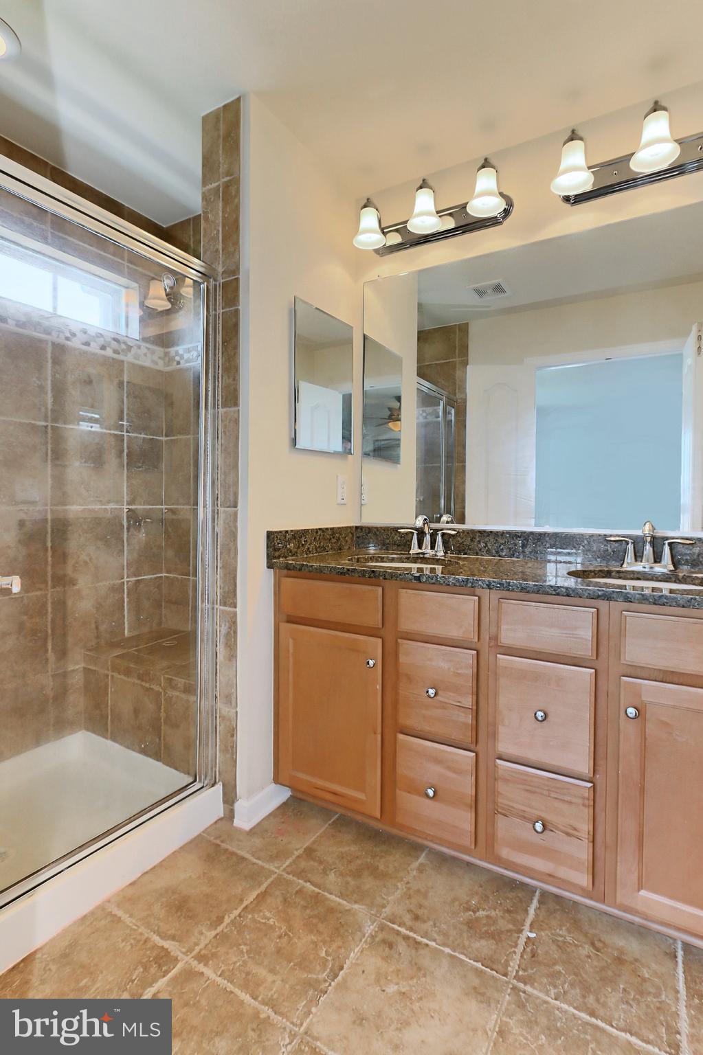 GOOSE CREEK VILLAGE NORTH - Residential