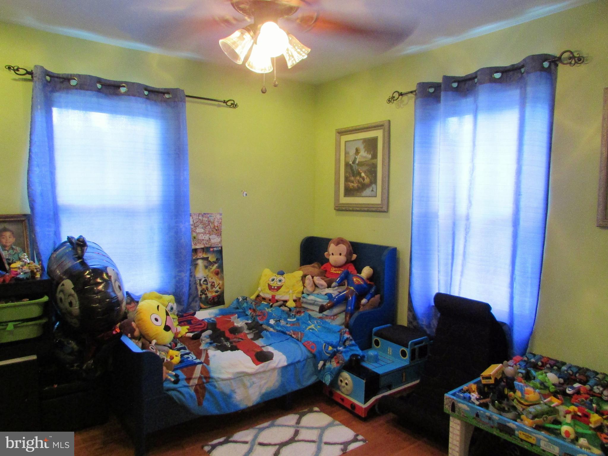SUNNYSIDE/VASQUEZ - Residential Lease
