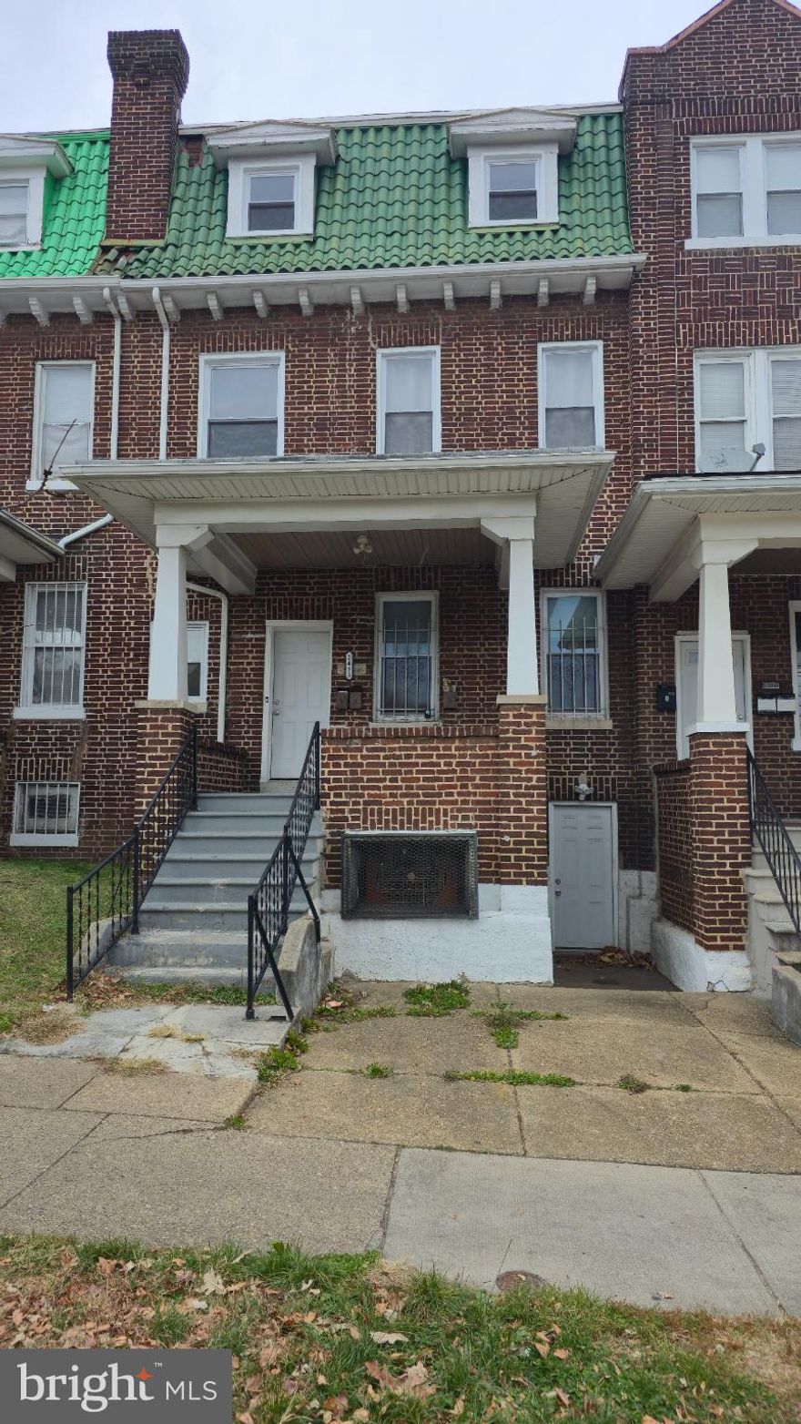 MOTIVATED SELLER!!!
<<<<>>>>
Fantastic Income-Producing Triplex with Bonus Commercial Space
--------
Welcome to this exceptional investment opportunity—a spacious, income-generating triplex offering strong cash flow and future upside potential.
<<<>>>
This property features three residential units. Live in one unit and rent out the other two—let your tenants help pay your mortgage while you build equity.
<<<<>>>>
With a current gross monthly income of $2,300 and a projected gross potential income of $3,150/month, there’s room for increased returns through unit upgrades and market rent adjustments.
In addition to the residential units, there is a bonus basement space with separate entry—perfect for use as a storage unit or possible commercial/retail space, adding even more value and income potential.
Recent upgrades include: Updated kitchens, New roof, New HVAC/AC units
<<<>>>>

Bonus: Up to 50k available in seller financing, making this an even more attractive investment opportunity.
Centrally located near shops, transportation, and local amenities—don’t miss the chance to own this versatile, high-potential property!