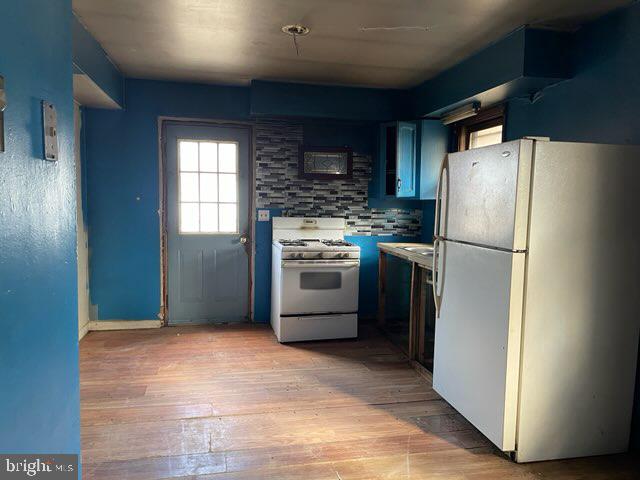 626 CLOVERFIELD LANE