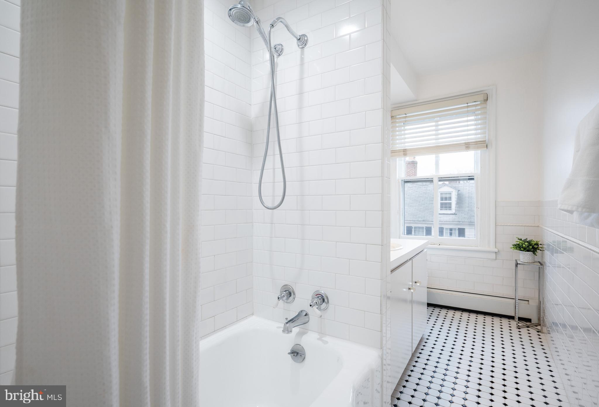 OLD TOWN - Residential