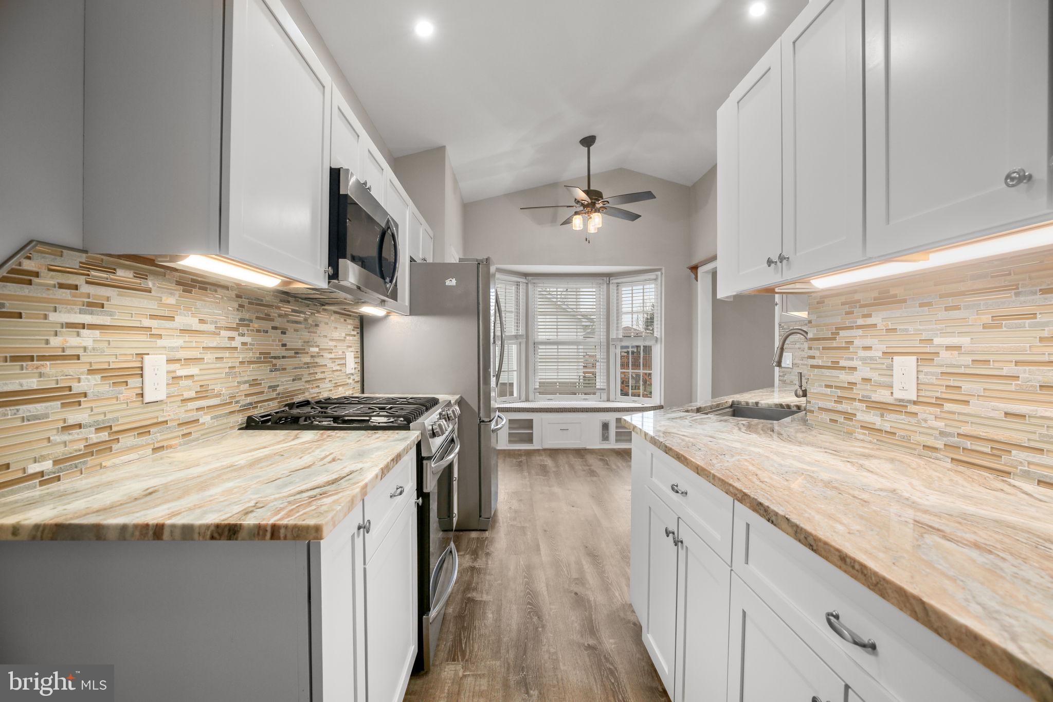 RIVER BEND - Residential