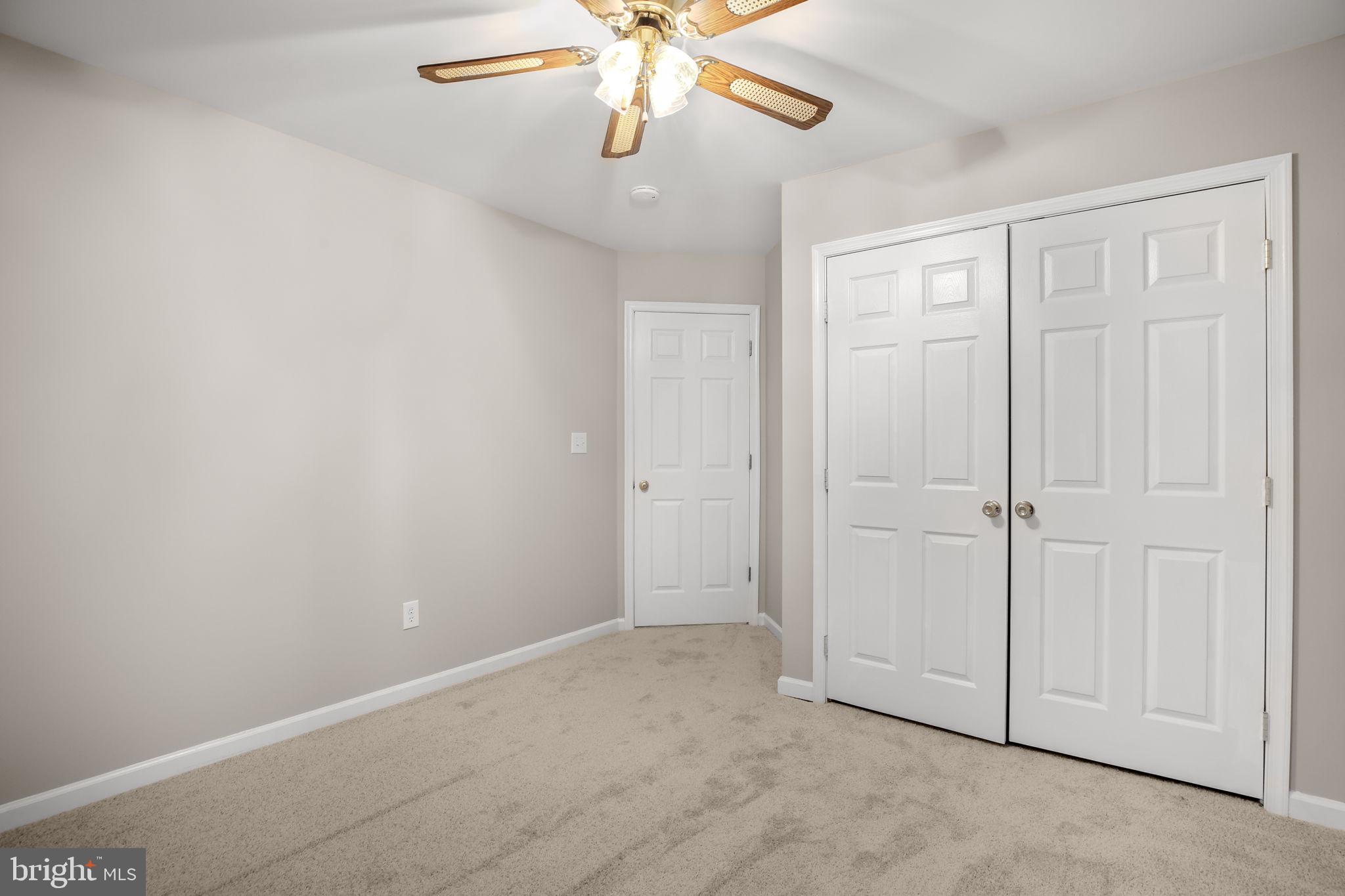 RIVER BEND - Residential