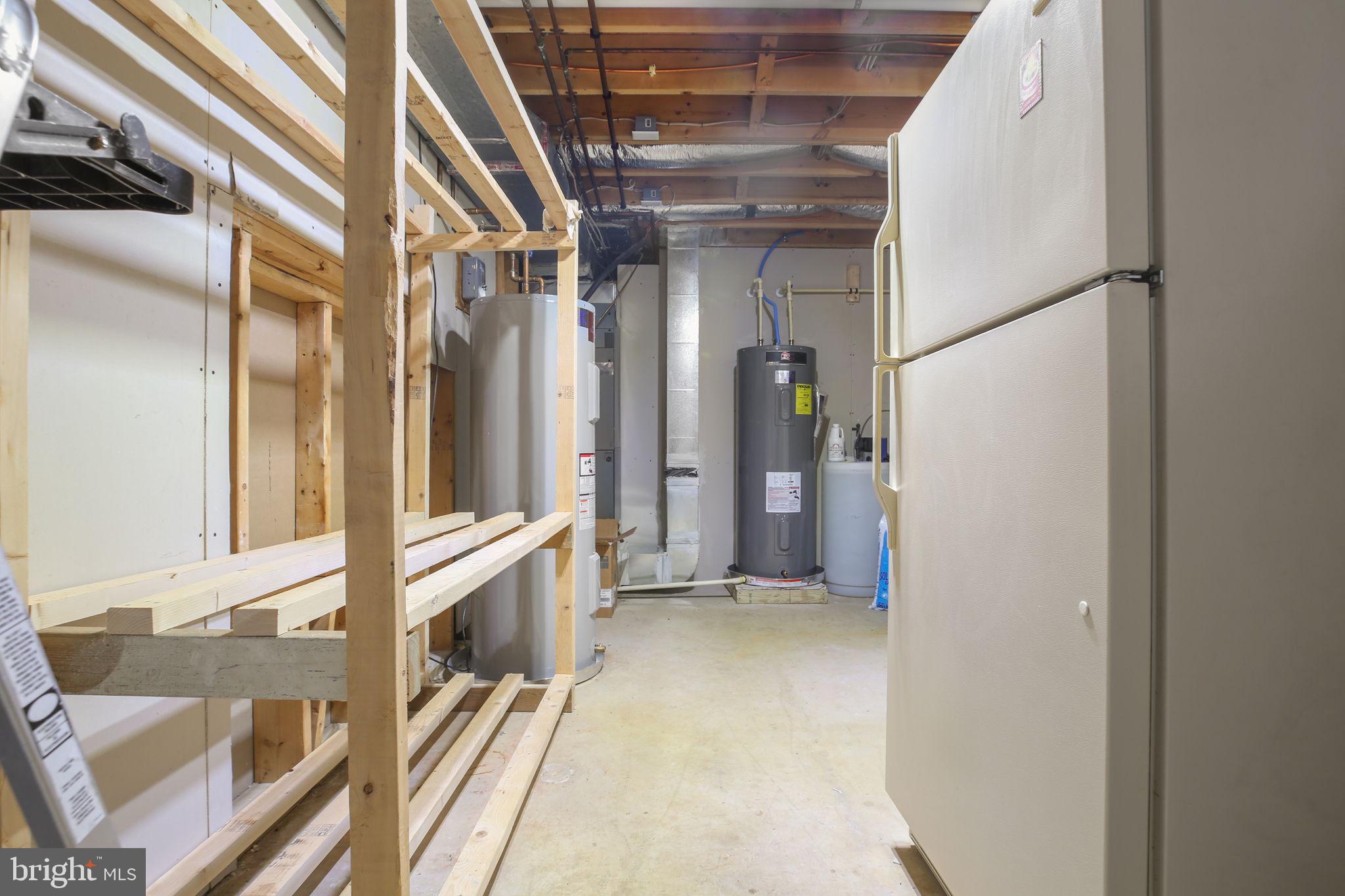 RIVER BEND - Residential