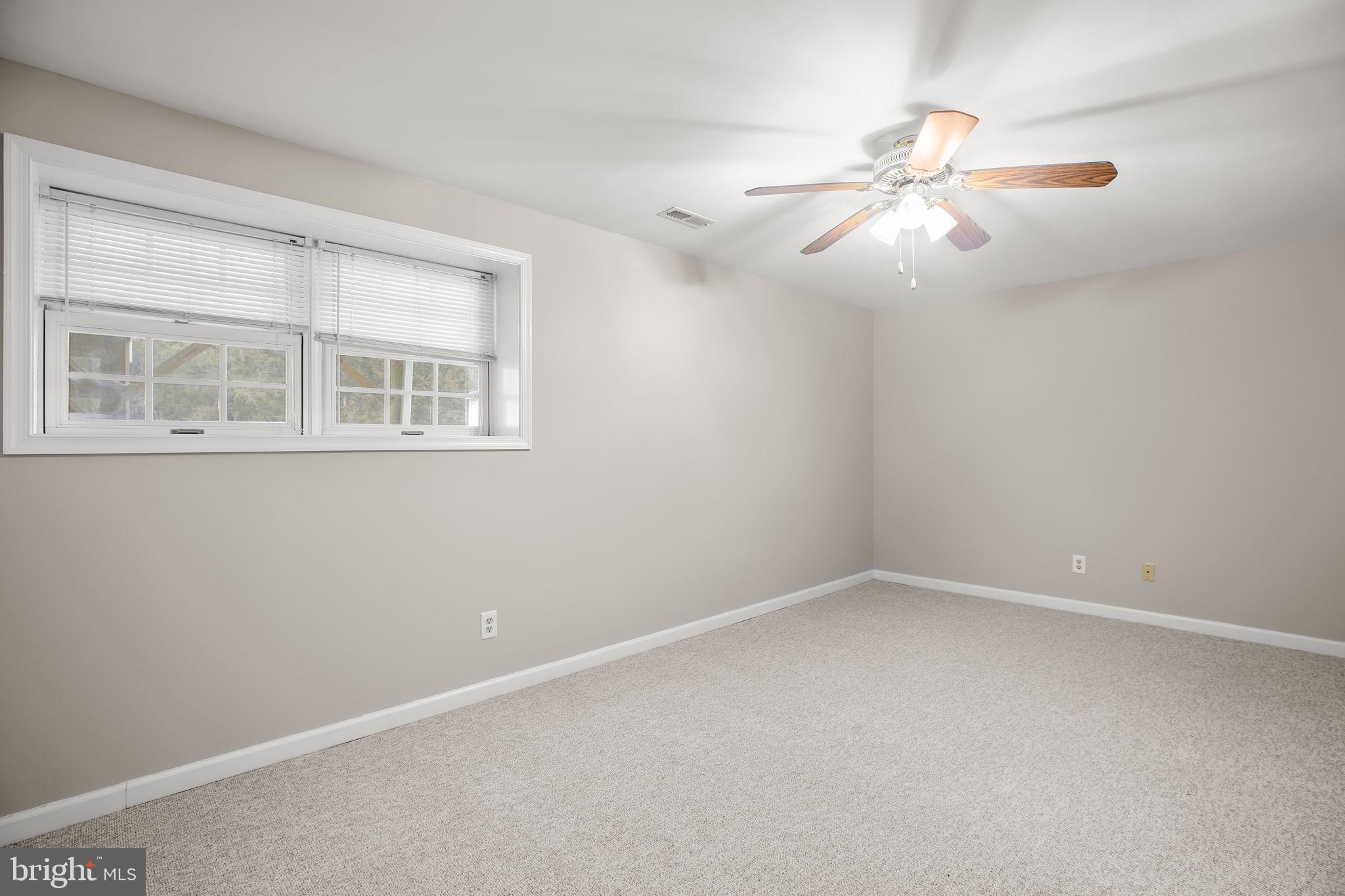 RIVER BEND - Residential