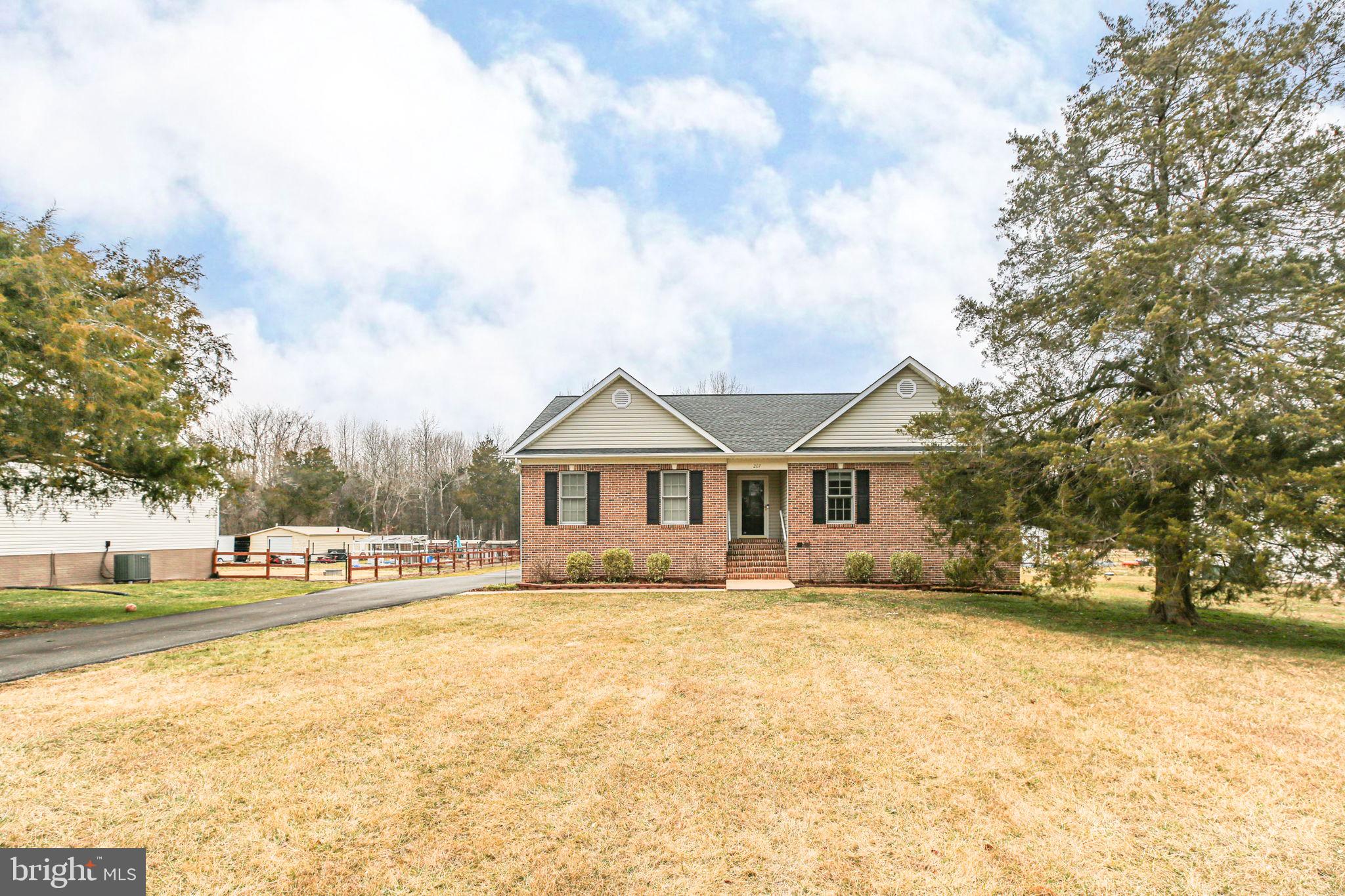 RIVER BEND - Residential