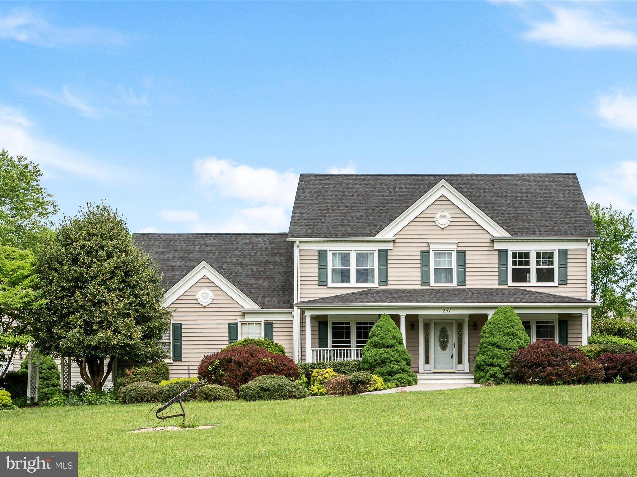 GLENDALE ESTATES - Residential