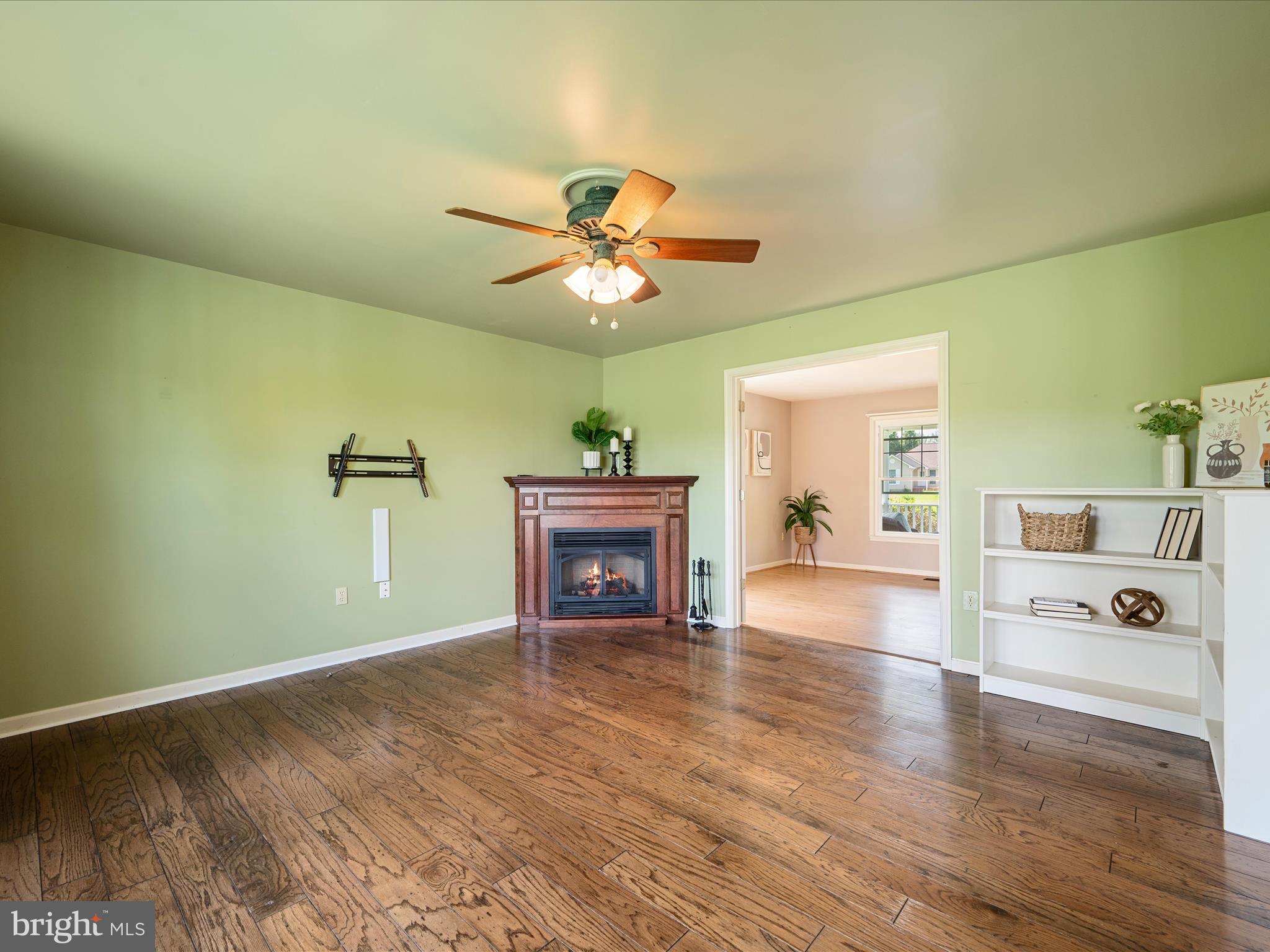 GLENDALE ESTATES - Residential