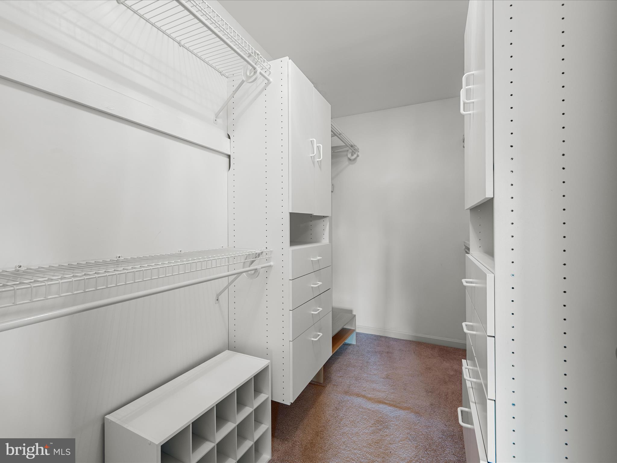 GLENDALE ESTATES - Residential