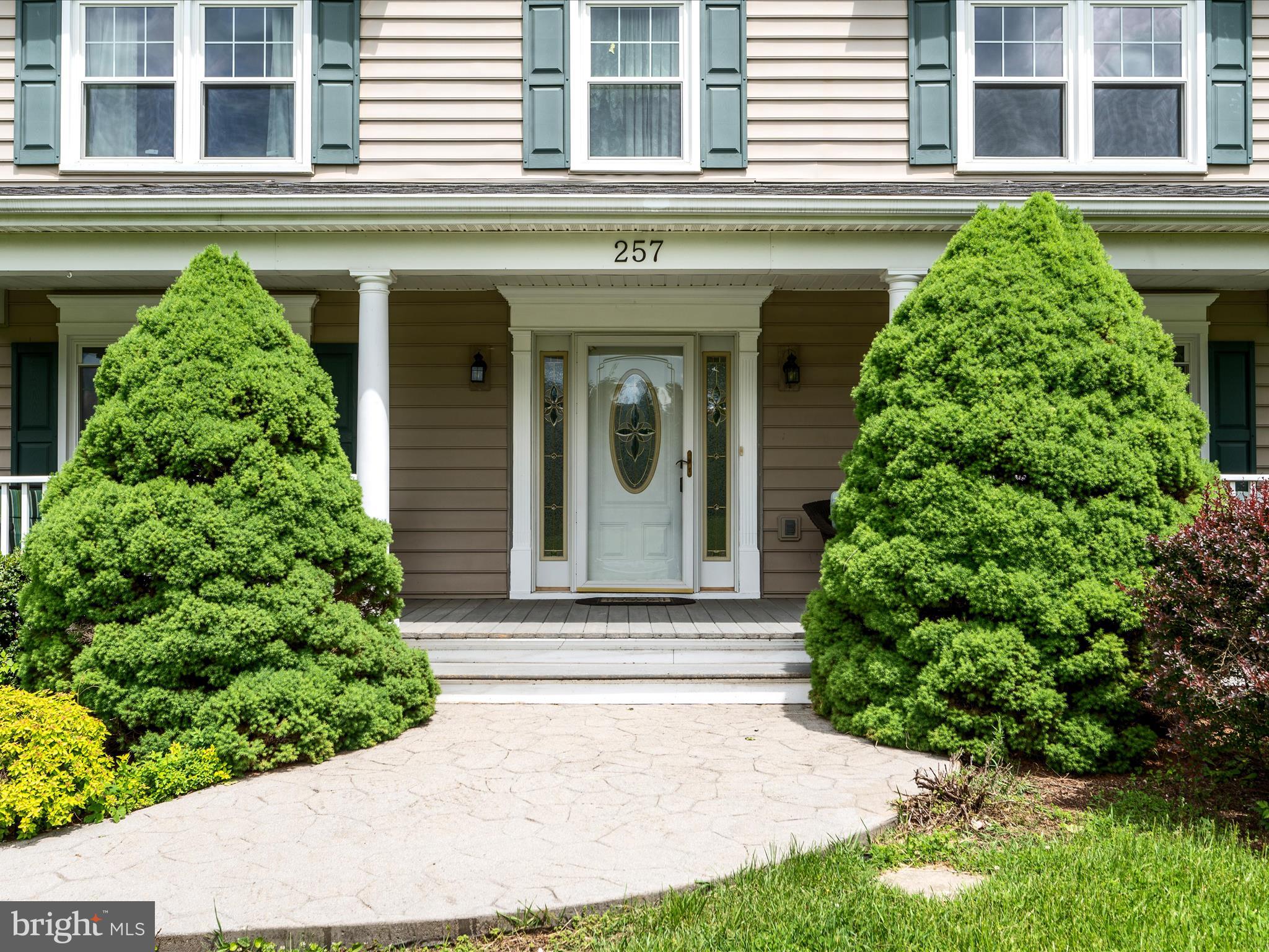 GLENDALE ESTATES - Residential