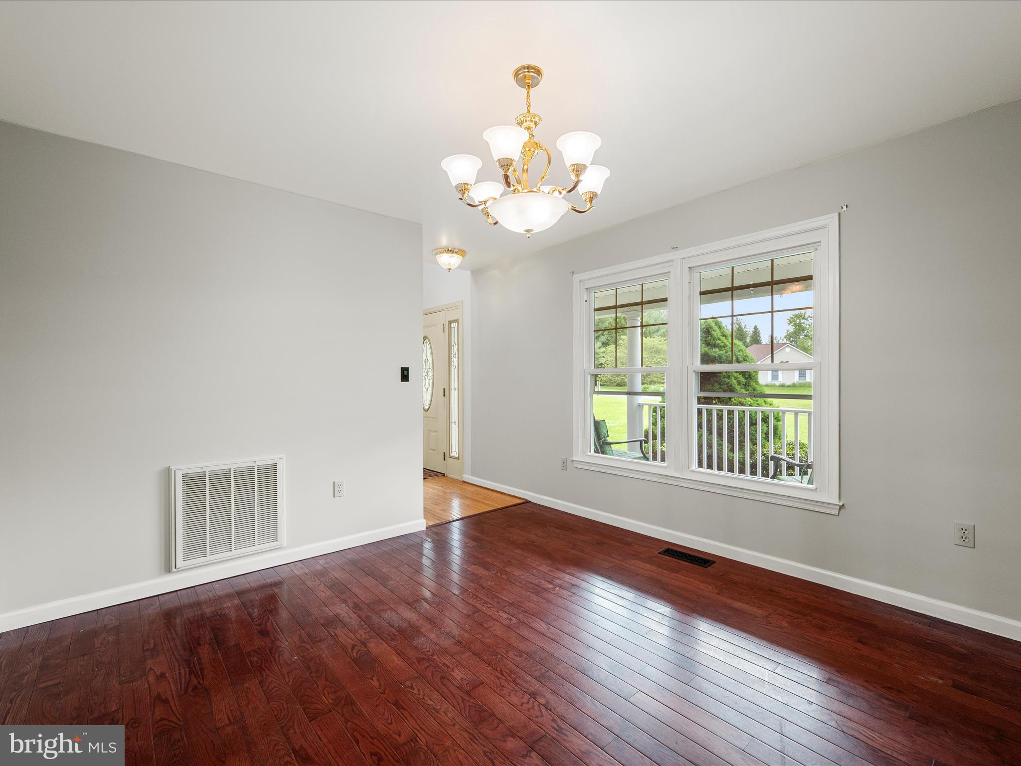 GLENDALE ESTATES - Residential