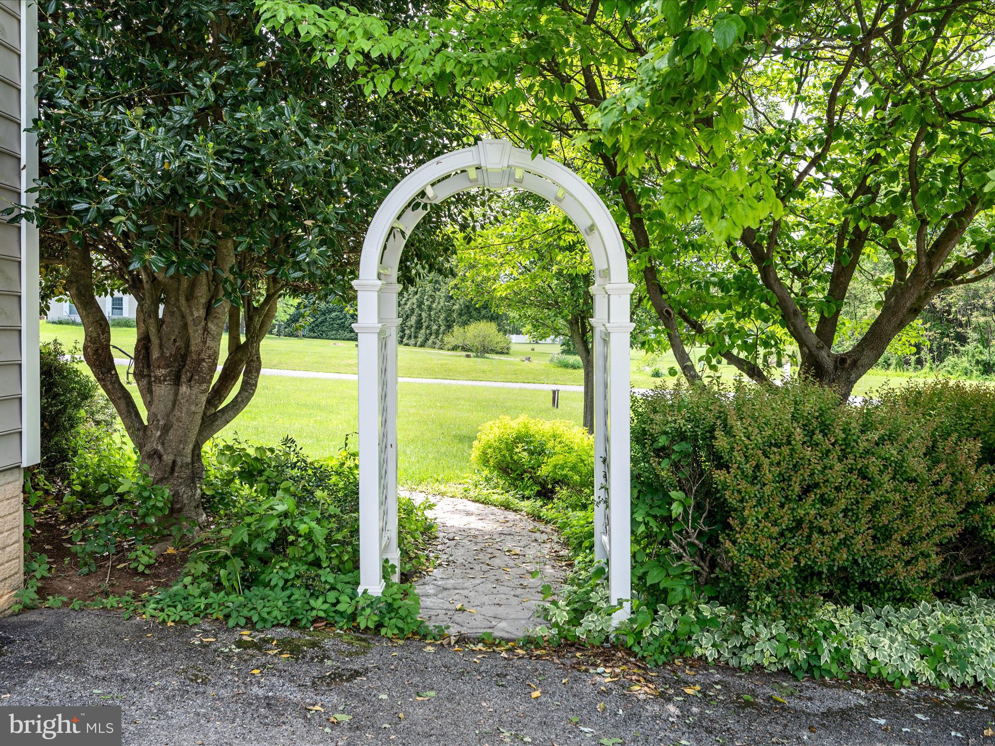 GLENDALE ESTATES - Residential