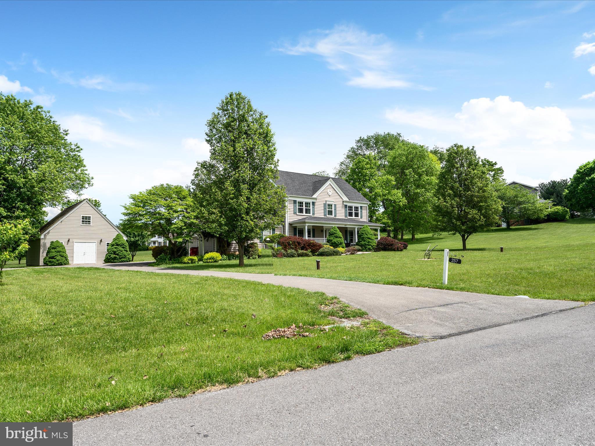 GLENDALE ESTATES - Residential