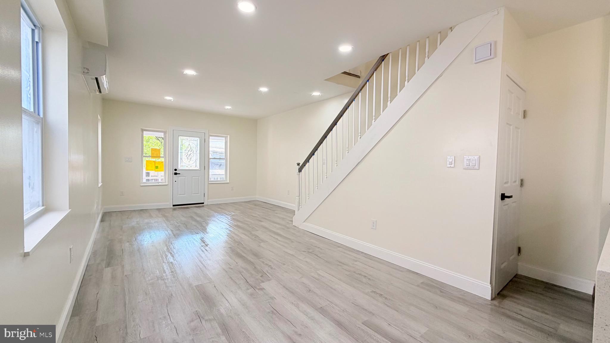 POTTSTOWN - Residential