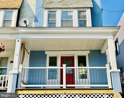 Photo of 527 Beech Street, POTTSTOWN, PA 19464 (MLS # PAMC2176808)