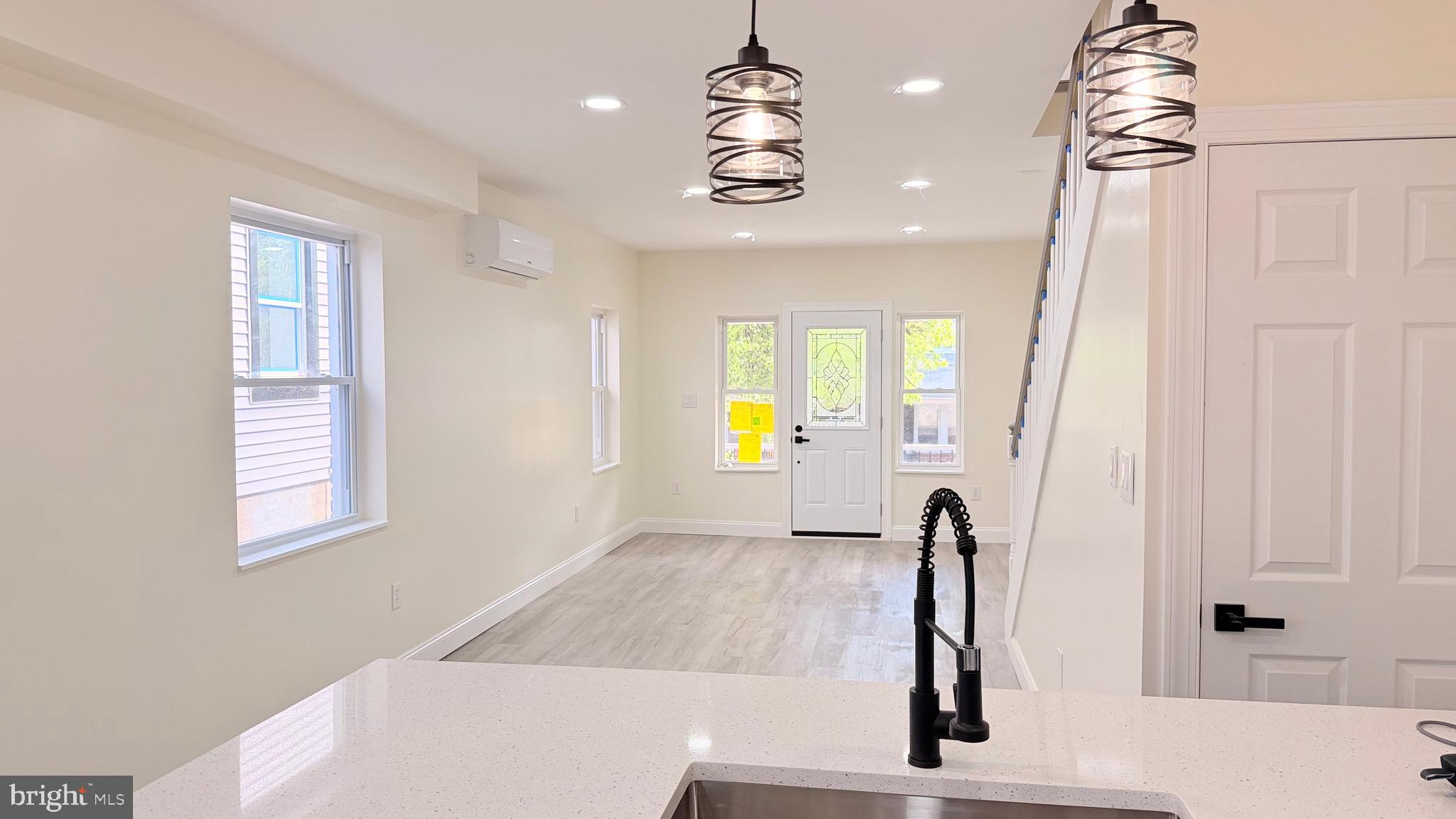 POTTSTOWN - Residential