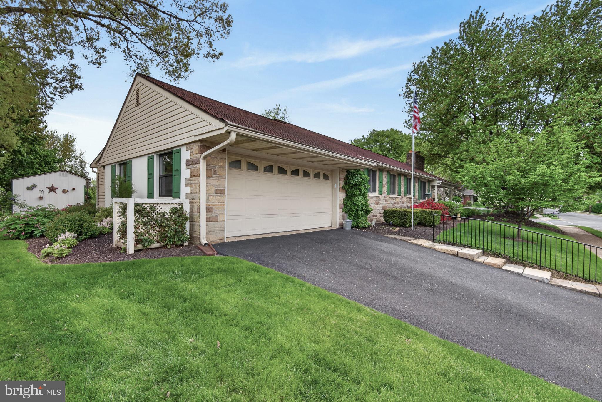 LITITZ BOROUGH - Residential