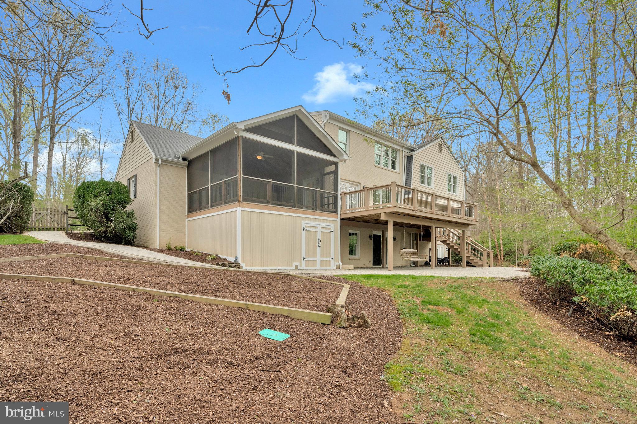 LEIGH MILL MEADOWS - Residential