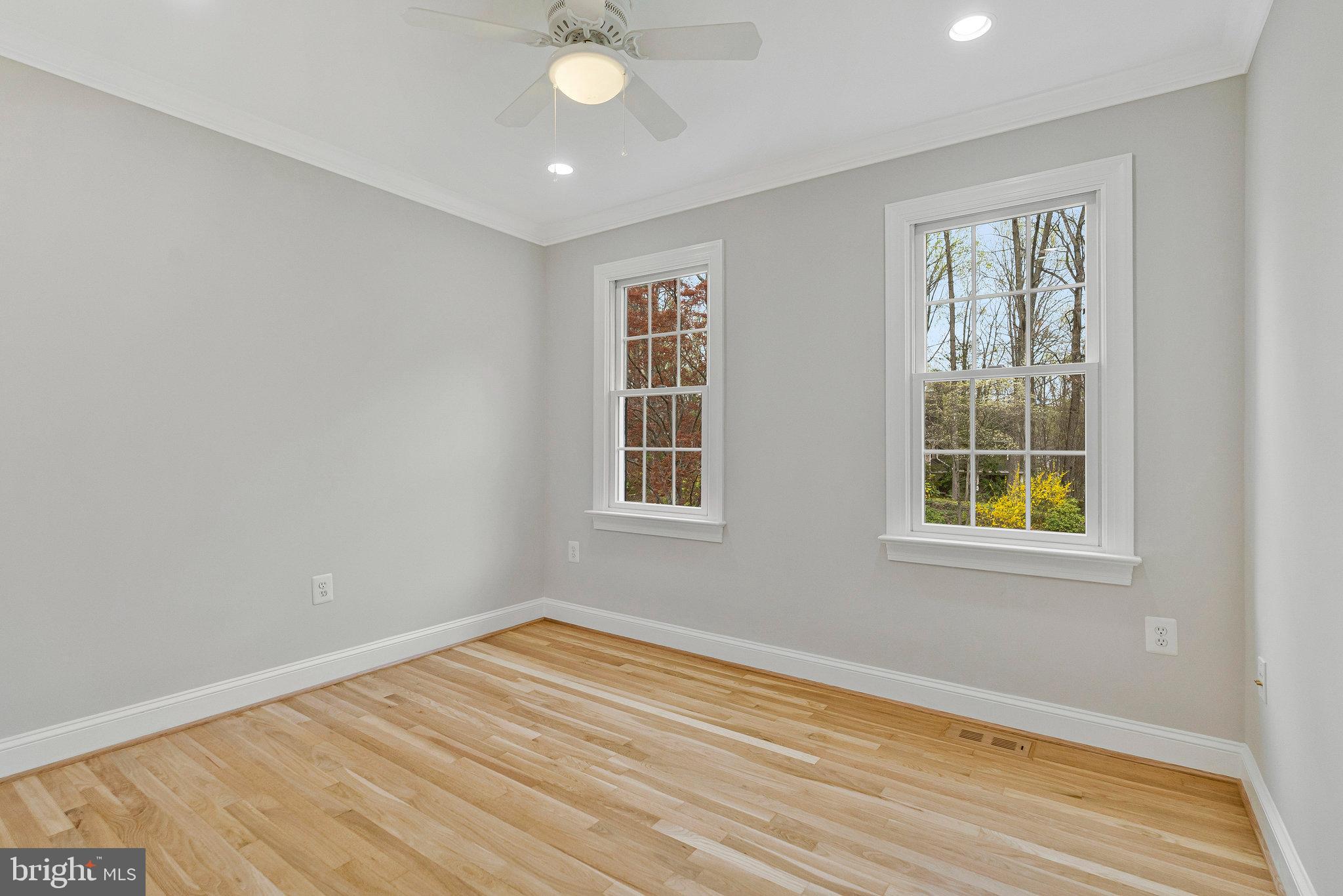 LEIGH MILL MEADOWS - Residential