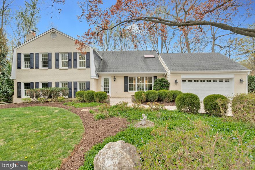 A Spacious & Stunning Retreat on Ivy Tree Lane!

Welcome home to 9289 Ivy Tree Lane– a meticulously designed 5-level residence boasting  4,760 total square feet of elegant living space. Move-in ready with hardwood floors, recessed lighting, and an ideal layout, this home offers the perfect blend of functionality and style.  

**Entry Level Perfection**  
Step into a bright and inviting foyer with ample storage, leading to a formal dining room and a chef’s kitchen featuring:  
- Abundant storage & counter space  
- Stainless steel appliances & kitchen island  
- Garage access & table space  
- Seamless flow to the screened-in porch – perfect for indoor-outdoor living  

**Upper Levels – Private & Luxurious**  
Upper Level 1: Three well-appointed bedrooms and  two full bathrooms
Upper Level 2:*A Primary Bedroom retreat with a spacious sitting area, massive walk-in closet, and a luxurious en-suite bath .

**Lower Levels – Designed for Comfort & Versatility**  
**Lower Level 1:** Cozy  Family Room, private home office with built-ins, a powder room, and a spacious laundry room featuring custom storage, counter space, and even a dog wash station.
**Lower Level 2: Expansive Recreation Room, additional bedroom, and bonus space, with a walk-out to the incredible backyard  

**An Outdoor Oasis for Every Season**  
Enjoy a serene & private backyard with **extensive hardscaping, a deck & patio, built-in outdoor storage, and a fenced yard backing to trees.

**Prime Location – Tucked Away Yet Convenient**  
Nestled on a cul-de-sac with easy access to Old Dominion, Route 7, and beyond!