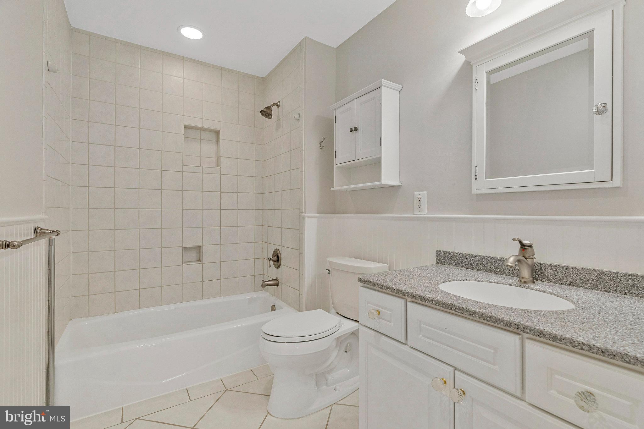 LEIGH MILL MEADOWS - Residential