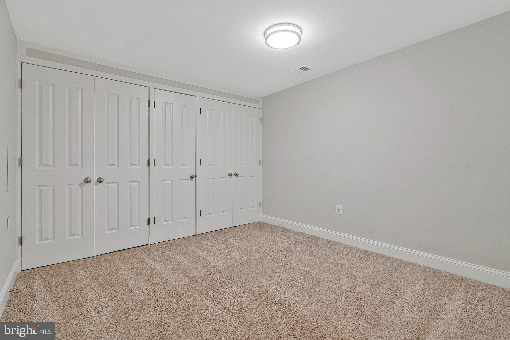 LEIGH MILL MEADOWS - Residential