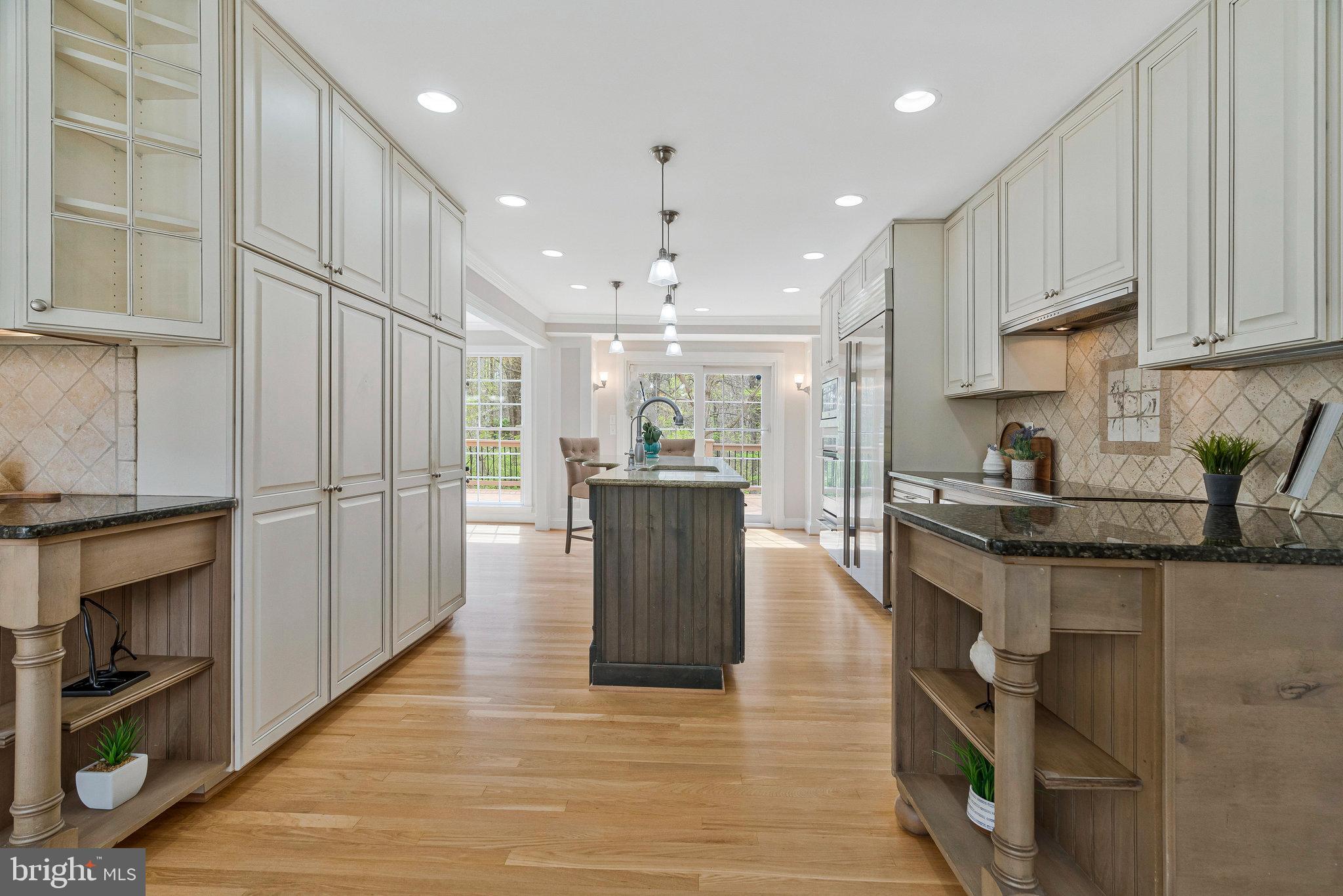 LEIGH MILL MEADOWS - Residential