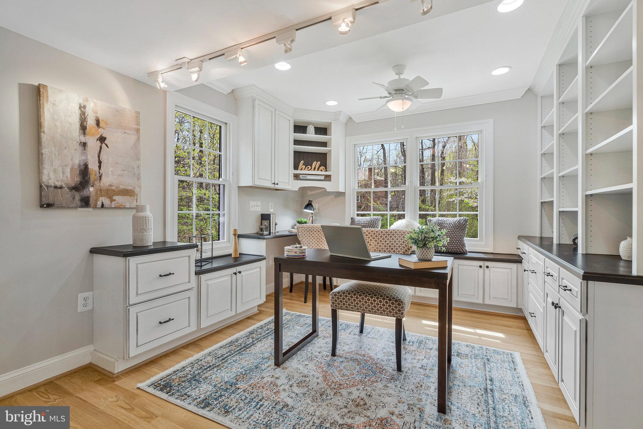 LEIGH MILL MEADOWS - Residential