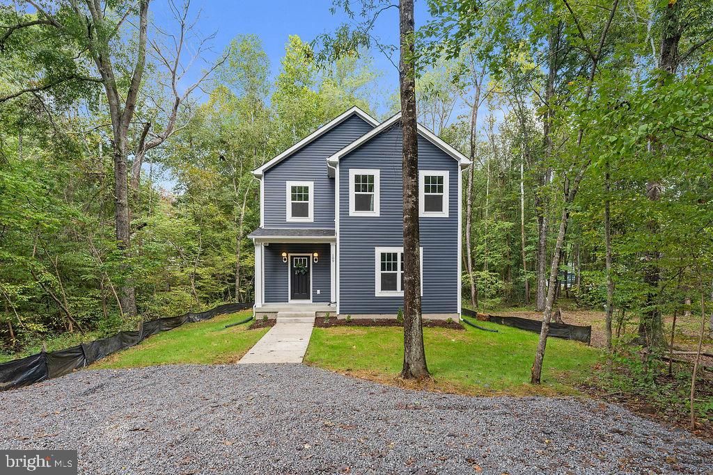 Photo of 109 Aspen Court, LOCUST GROVE, VA 22508 (MLS # VAOR2012444)