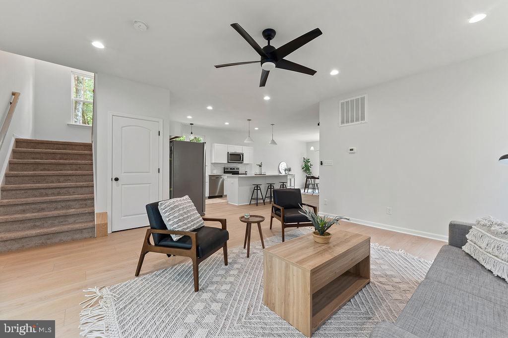 LAKE OF THE WOODS - Residential