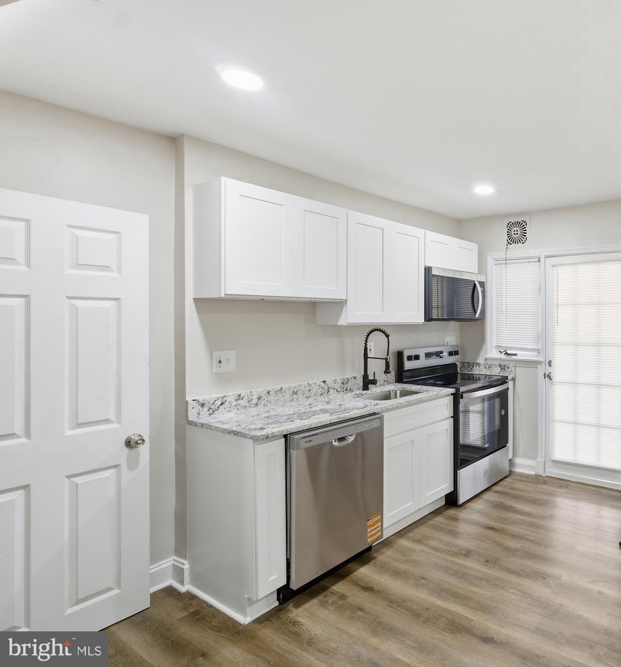 WEST INVERNESS - Residential