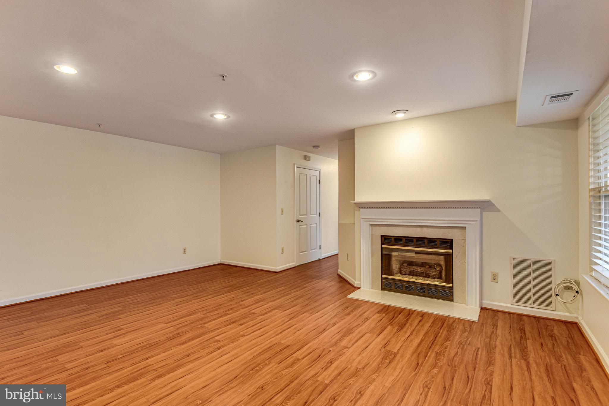 FAIRMONT CONDO - Residential Lease