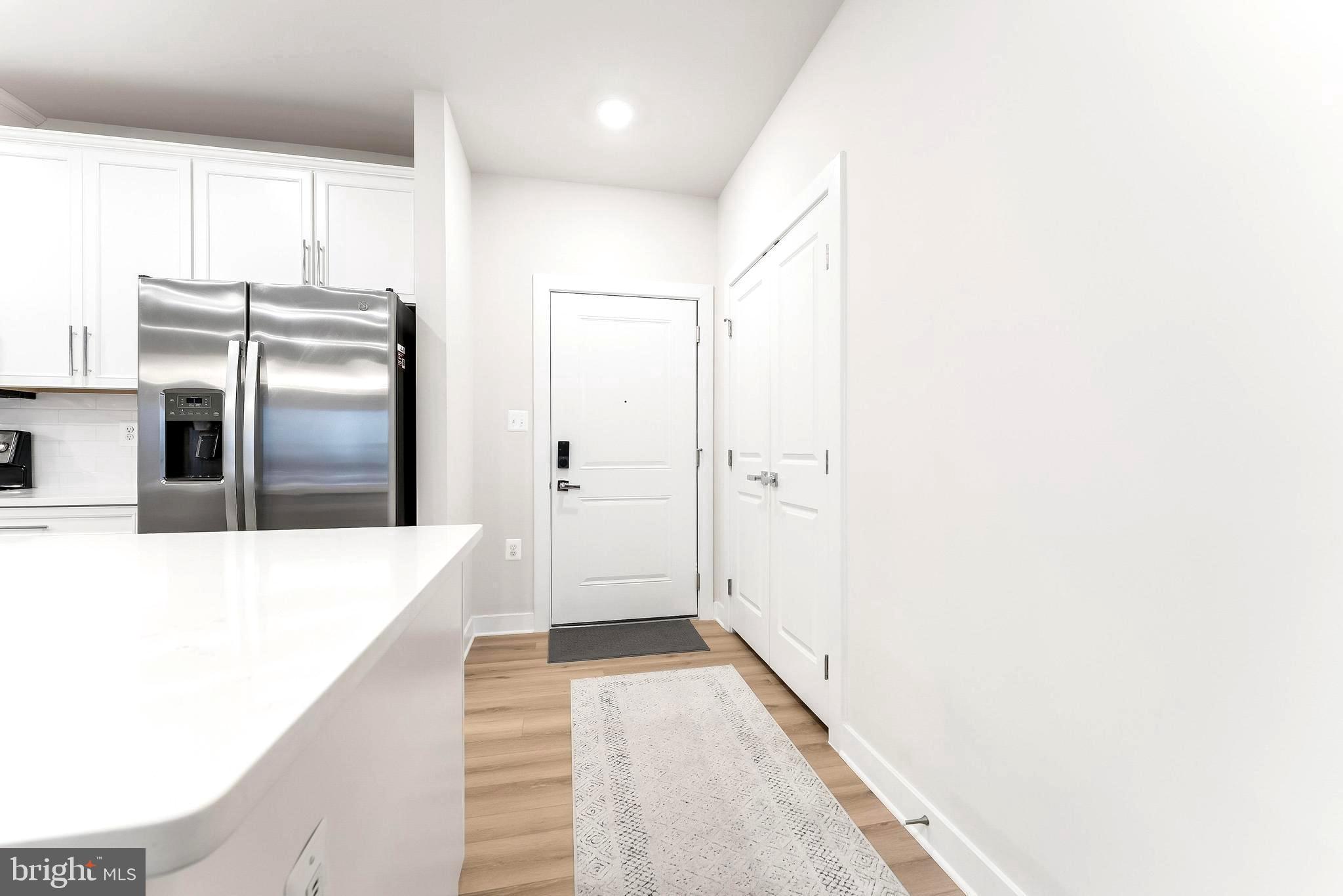 WOODLAND PARK STATION - Residential Lease