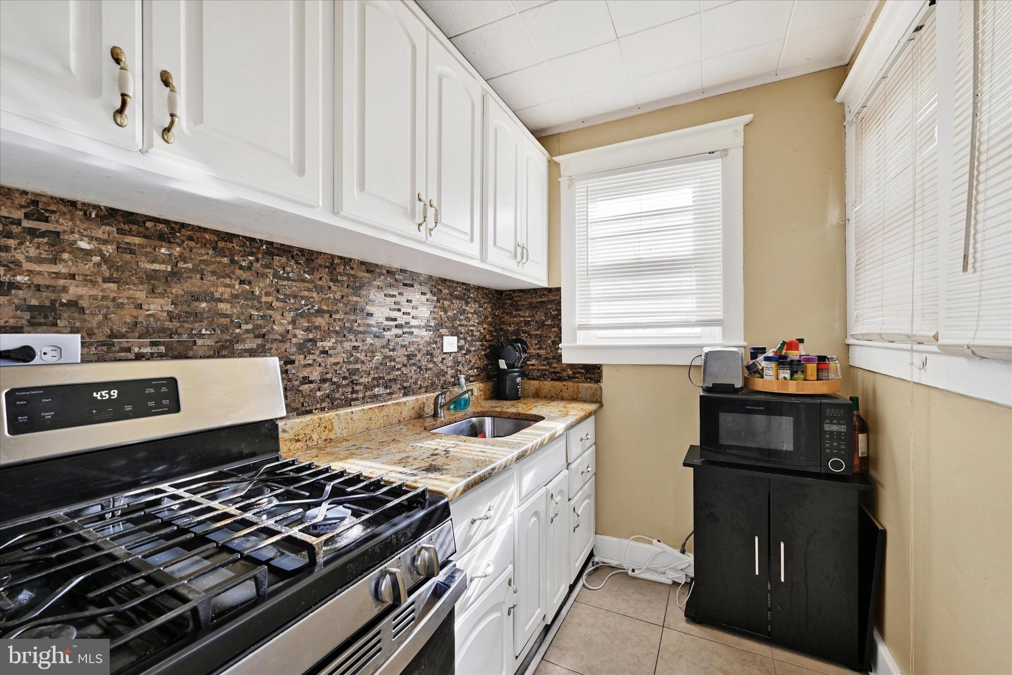 CEDONIA - Residential