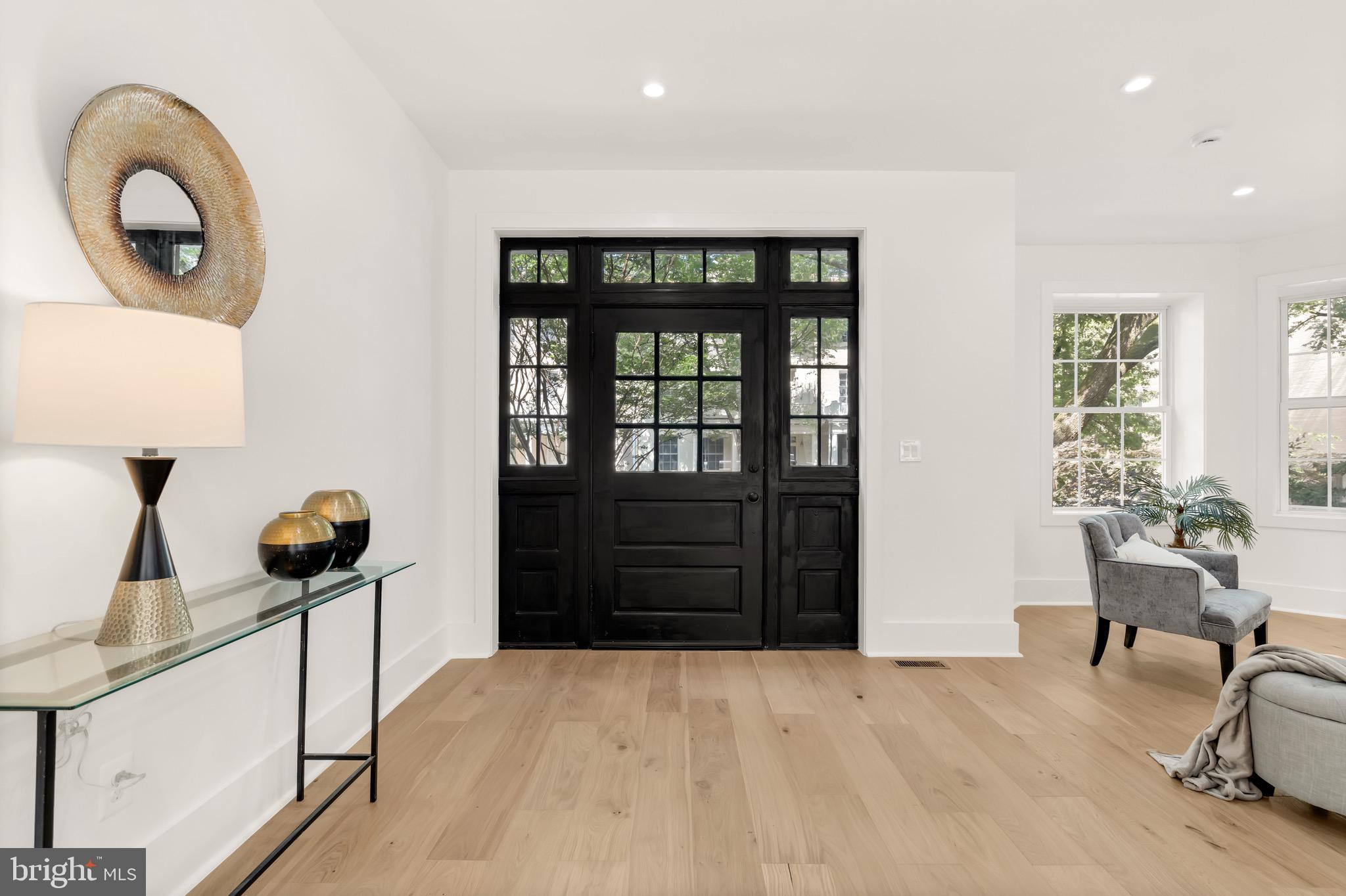 WOODLEY PARK - Residential