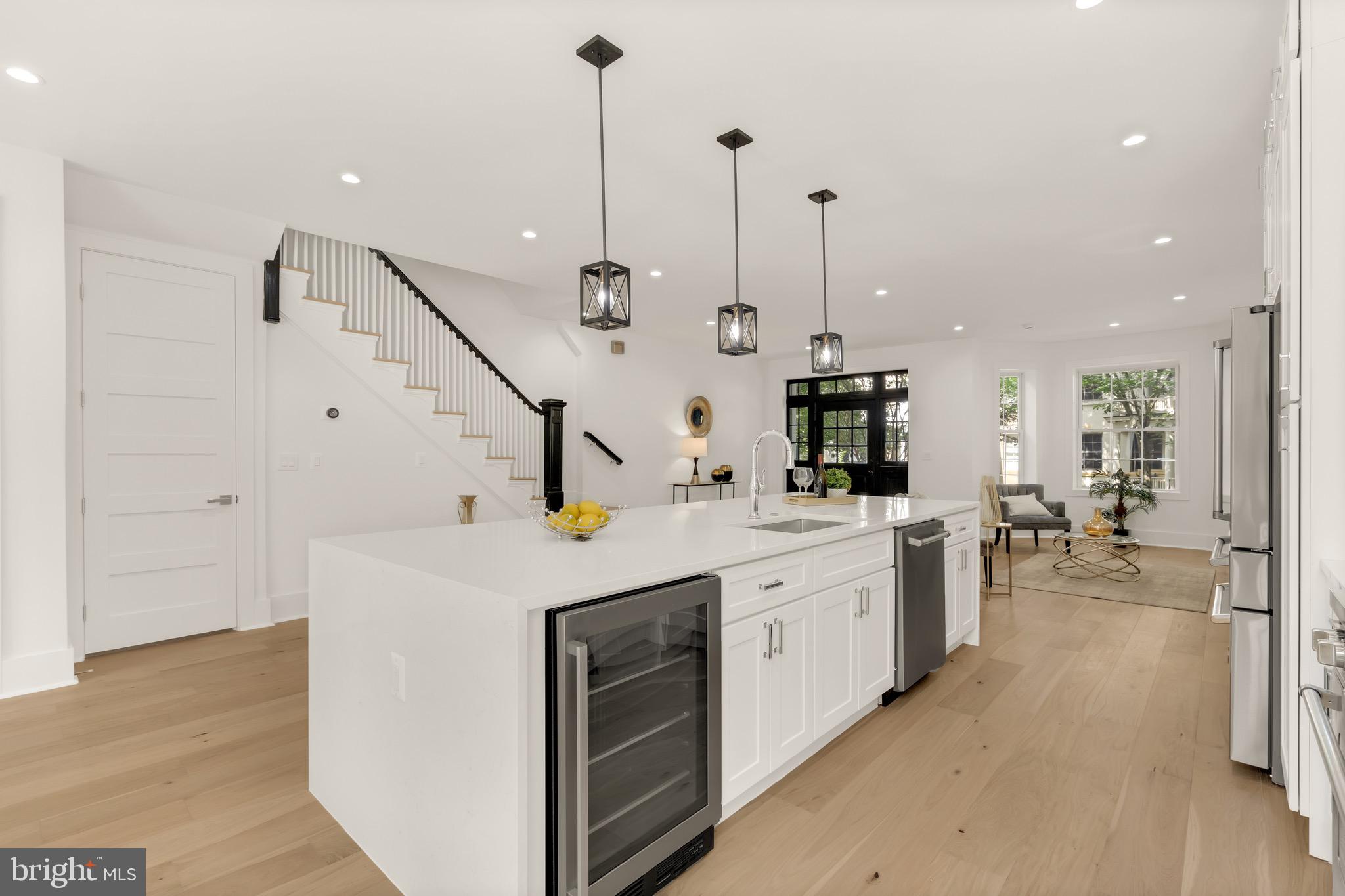 WOODLEY PARK - Residential