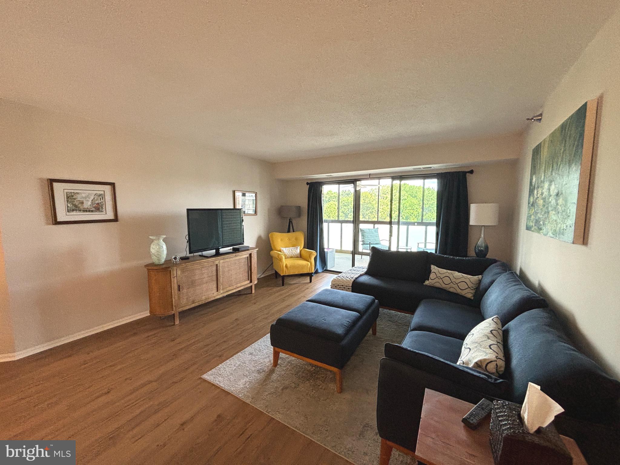 GREENS AT LEISURE WORLD - Residential Lease